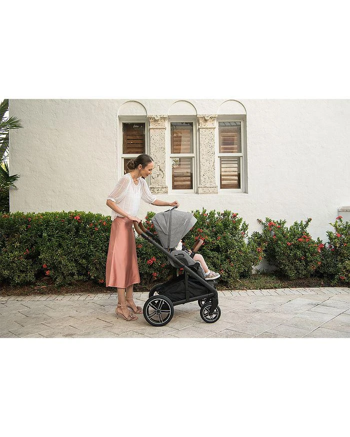 Nuna PIPA urbn Car Seat & MIXX next Stroller Travel System 10