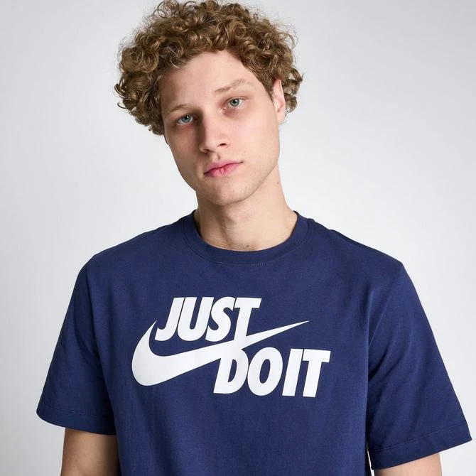 NIKE Men's Nike Sportswear Just Do It Swoosh T-Shirt 5