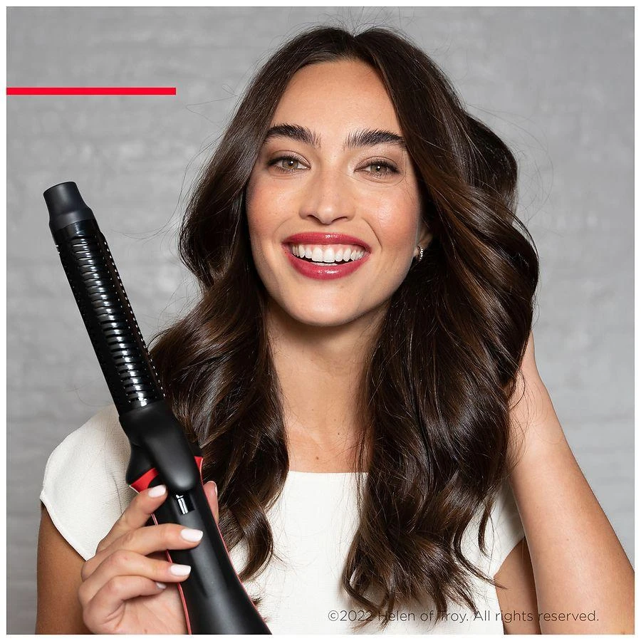 Revlon One Step Blowout Curls 7