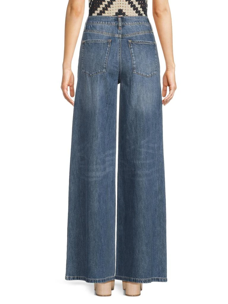 Alice + Olivia Harper Light Wash Cotton Jeans 2
