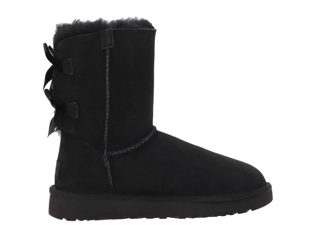 UGG Bailey Bow II 6