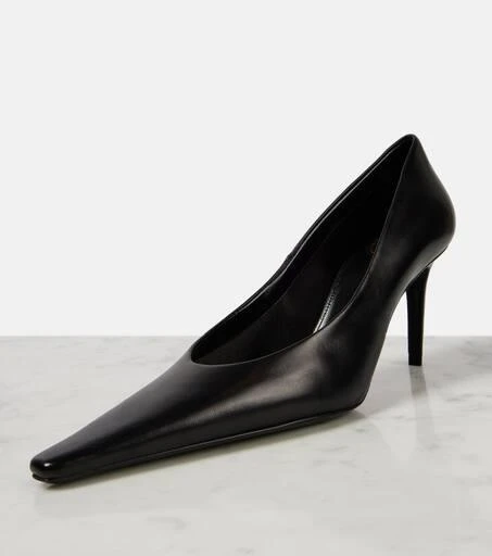Yves Saint Laurent Anne-Marie 75 leather pumps 5