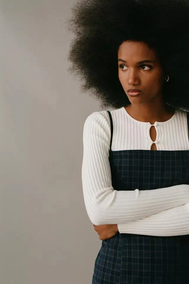 Urban Outfitters UO Peyton Fitted Cropped Cardigan 1