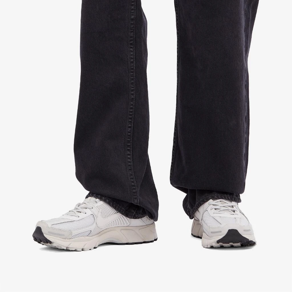 NIKE Nike Zoom Vomero 5 Sneaker 6