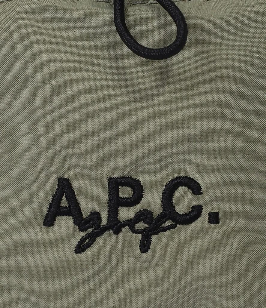 A.P.C. Golf Arnold Pouch 3