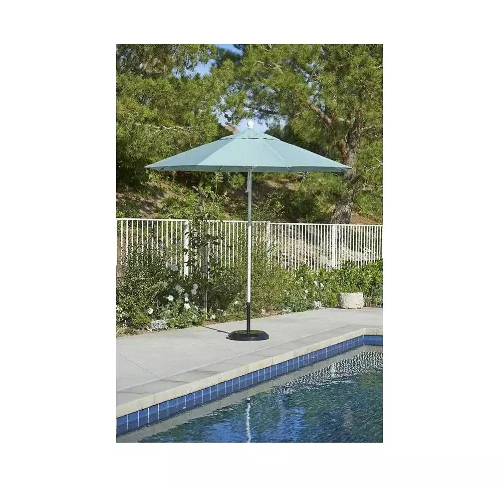 California Umbrella 9
 Venture Series Patio Umbrella 2