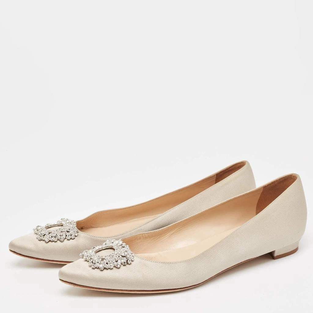Manolo Blahnik Manolo Blahnik Light Grey Satin Hangisi Flats Size 38.5 2