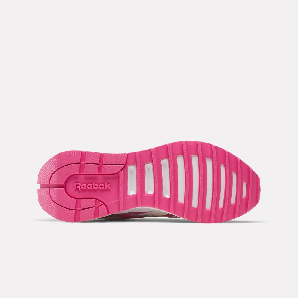 Reebok Women's International Shoes 5