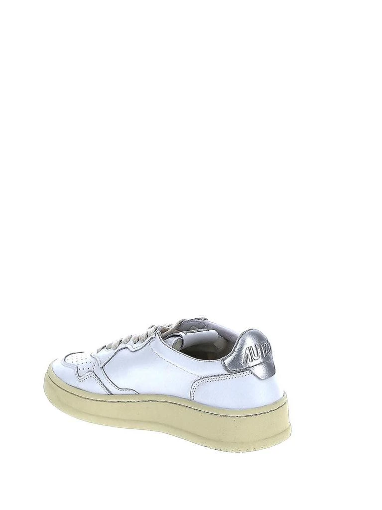 Autry Medalist Low Sneakers 3