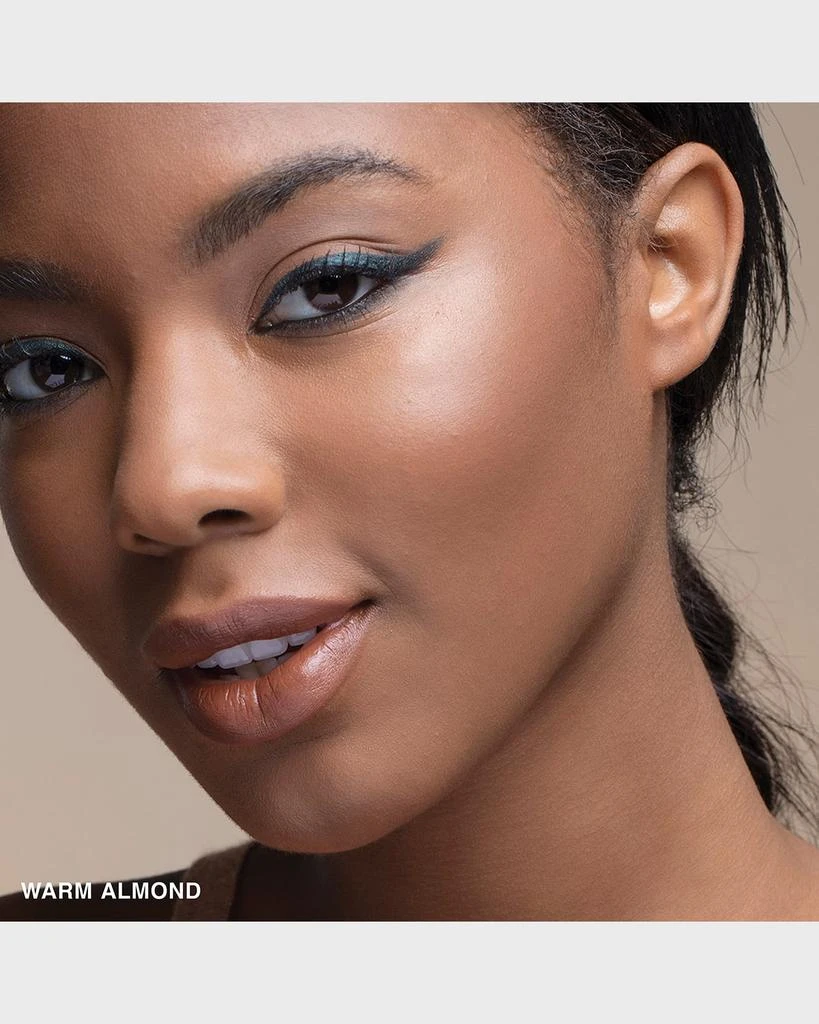 Bobbi Brown Skin Long-Wear Weightless Foundation SPF 15 3