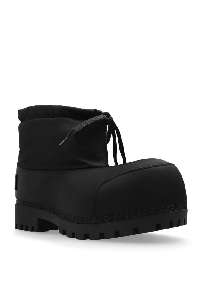 Balenciaga Snow boots Alaska from the Skiwear collection 4