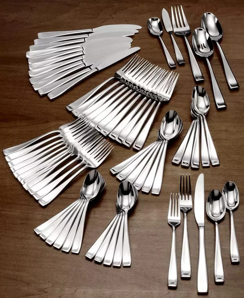 Oneida Moda 65-Pc Flatware Set 3