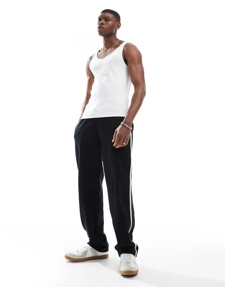 ASOS ASOS DESIGN essential muscle fit vest in white rib 3