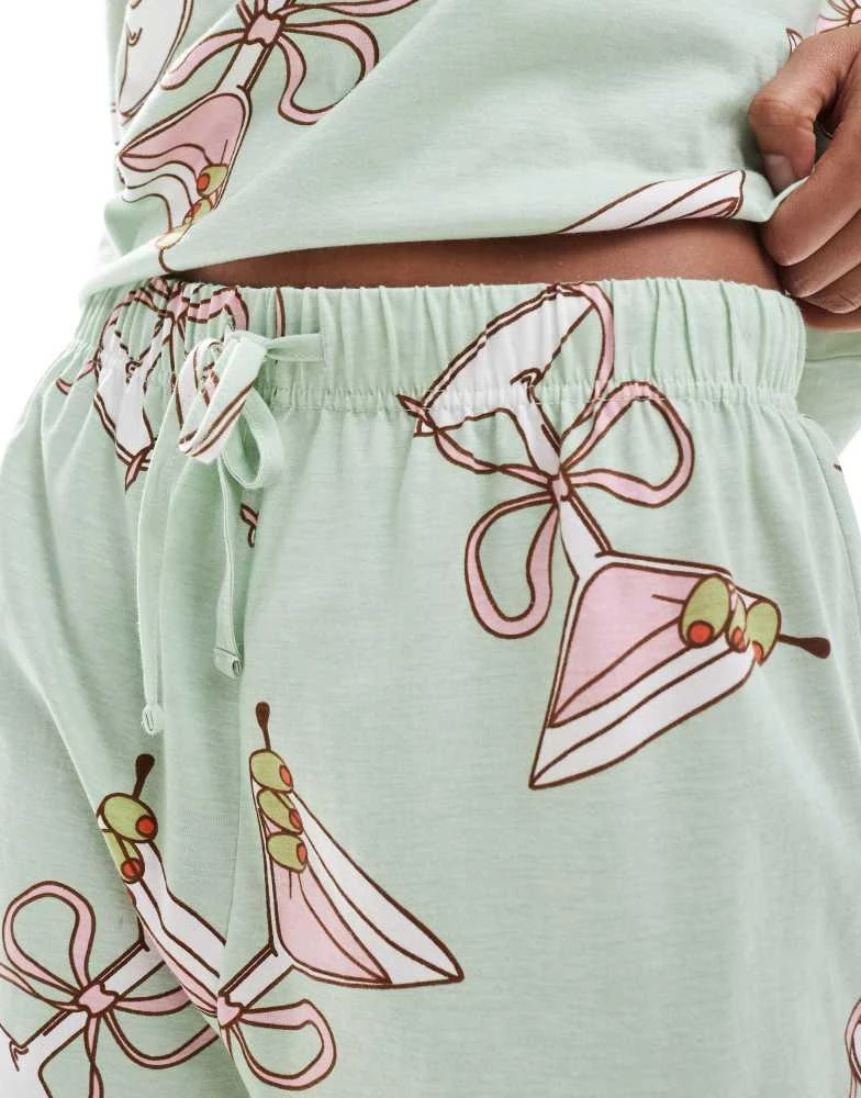 ASOS ASOS DESIGN cocktail glass oversized tee & short pyjama set in green 4