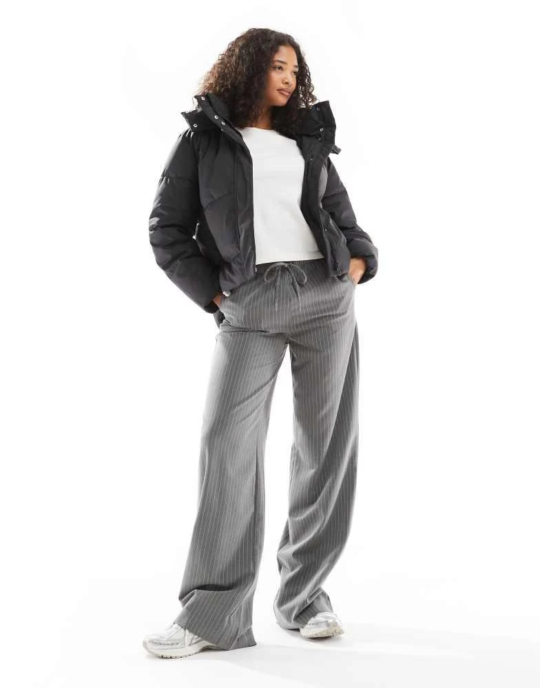 VERO MODA Vero Moda short coated padded jacket in black 4