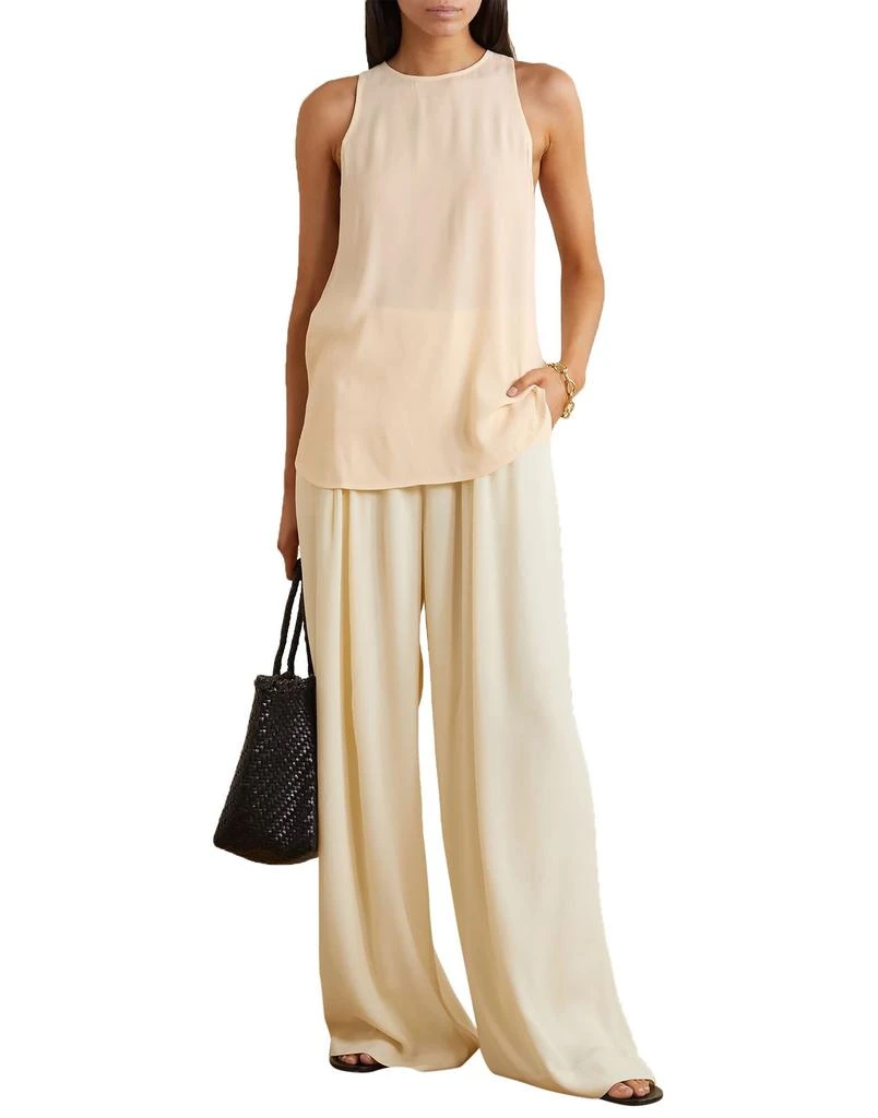 Three Graces London Top 3