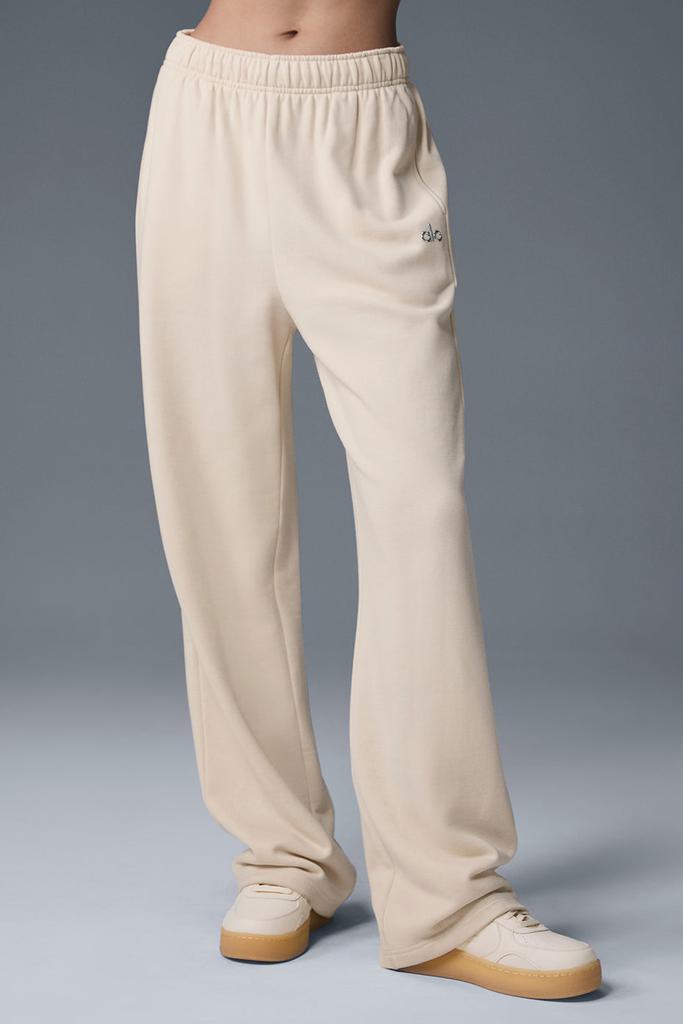 Alo Accolade Straight Leg Sweatpant - Oat Milk