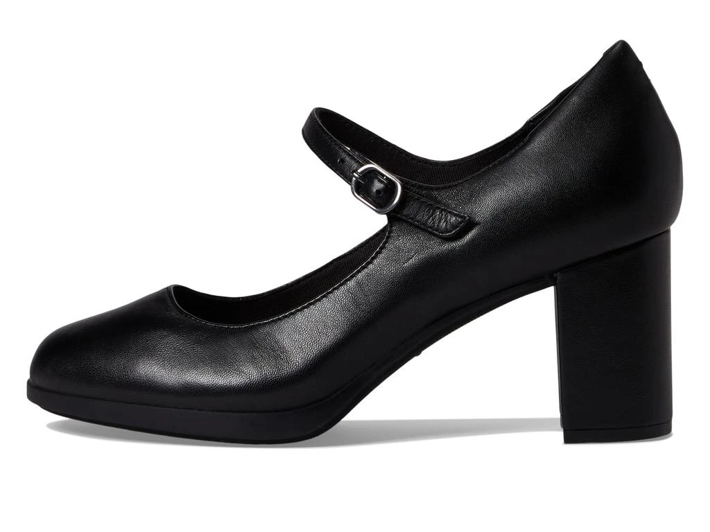 Clarks Bayla Nora 4