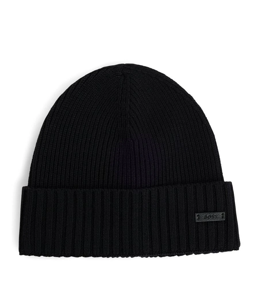 Hugo Boss Virgin Wool Logo-Badge Beanie 1