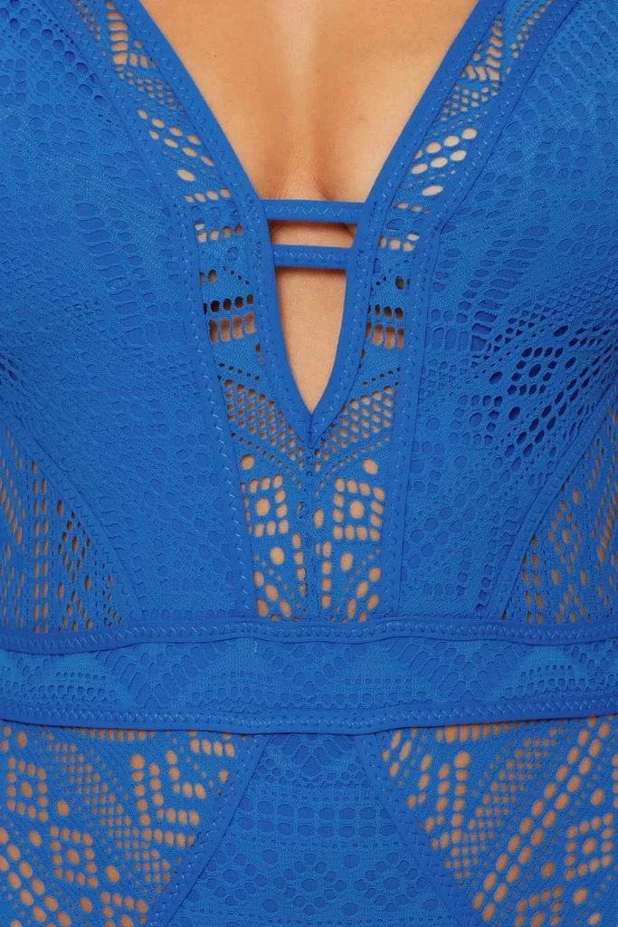 Becca BECCA Color Play Crochet Plunge One Piece Women's  Blue Swimsuits RED155 3