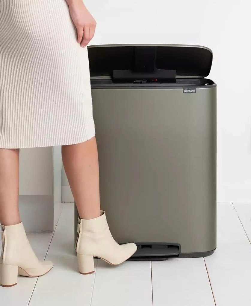 Brabantia Bo Step on Trash Can, 16 Gallon, 60 Liter 3