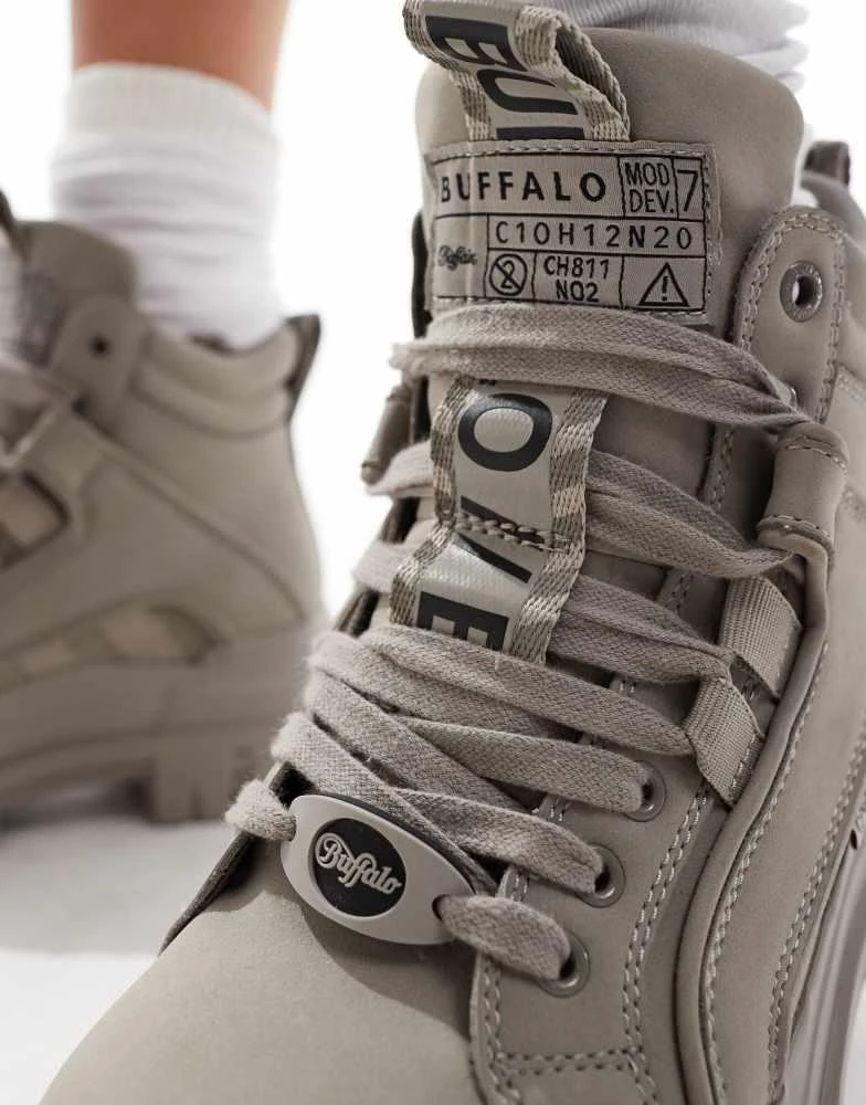 Buffalo Buffalo Aspha NC mid boot in grey 3