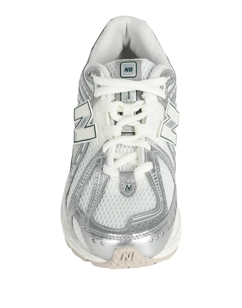 New Balance Sneakers 4