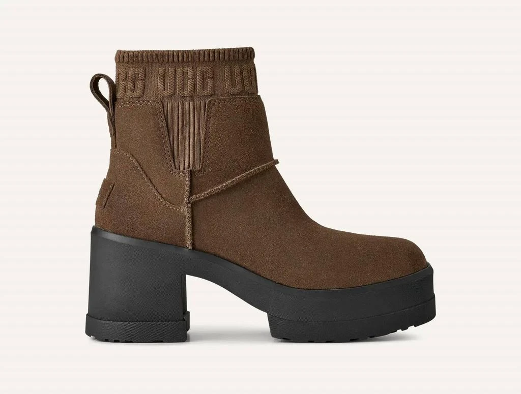 UGG Women
s Moxy Chelsea Boot In Dark Toffee