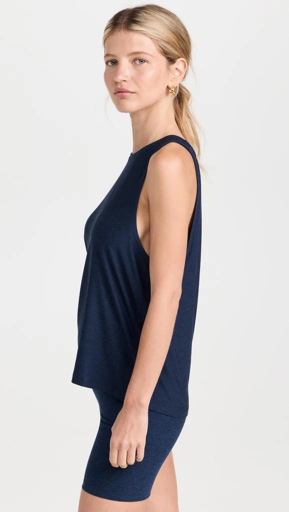 Beyond yoga Featherweight Rebalance Tank 3