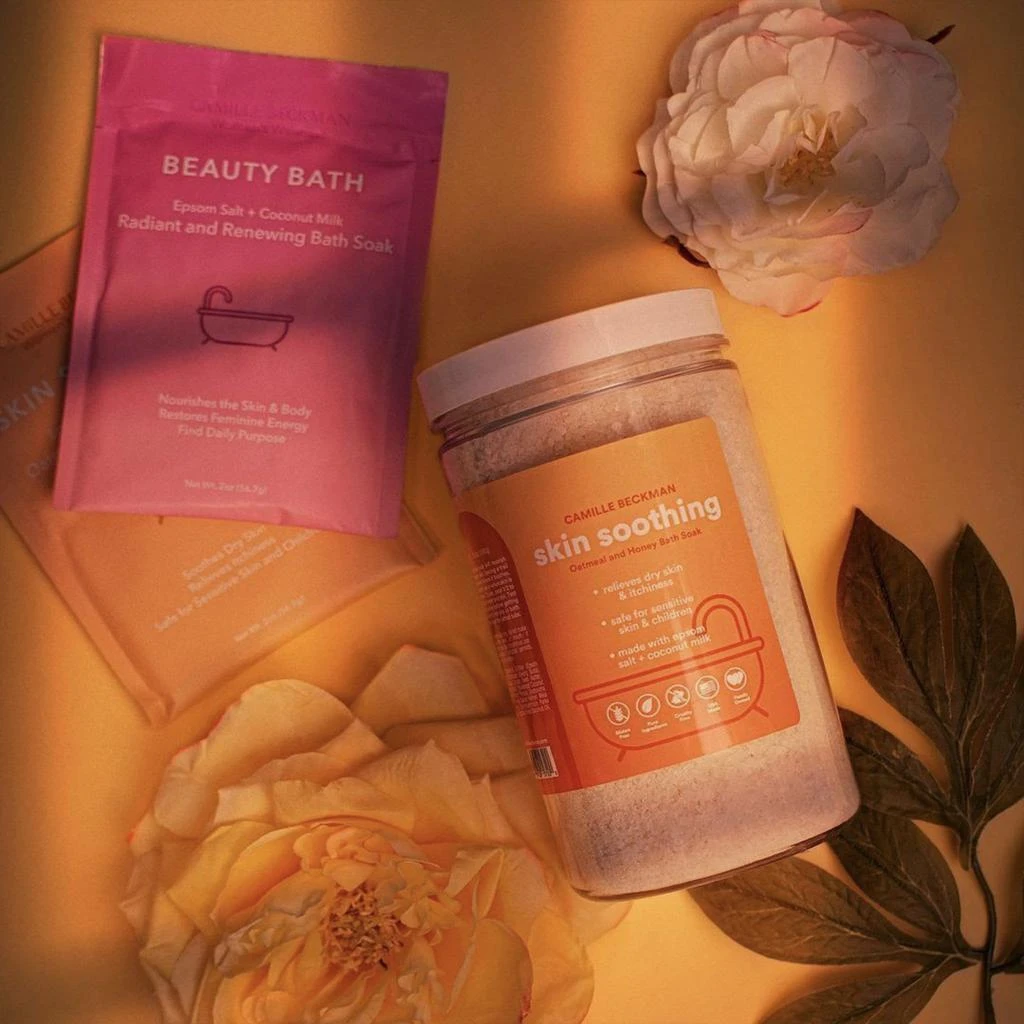 Camille Beckman Value Bundle - Skin Soothing - Oatmeal and Honey Bath Soak (4 Pack) 4