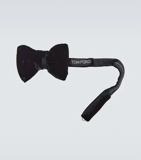 Tom Ford Velvet bow tie 3