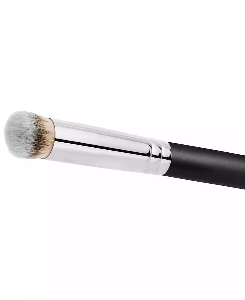 MAC 270S Mini Rounded Slant Brush 2
