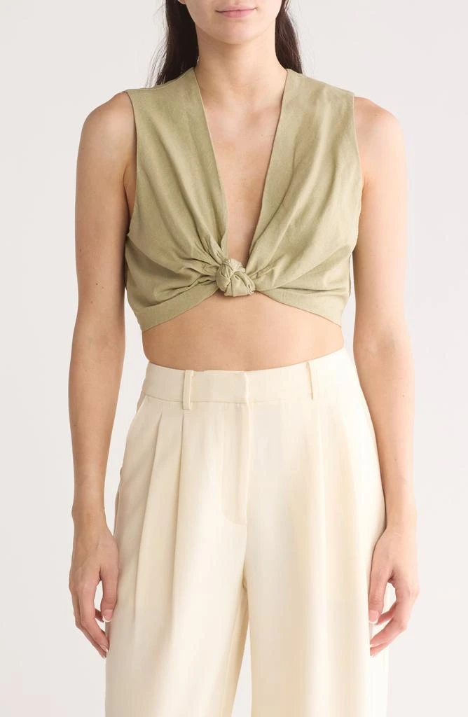 Avec Les Filles Twisted Sleeveless Top 1