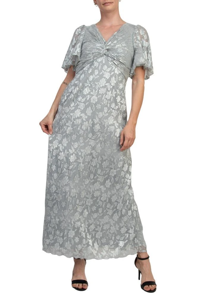 TRUEDAMES V-Neckline Short Sleeves Pleated Silver Foil Gown
