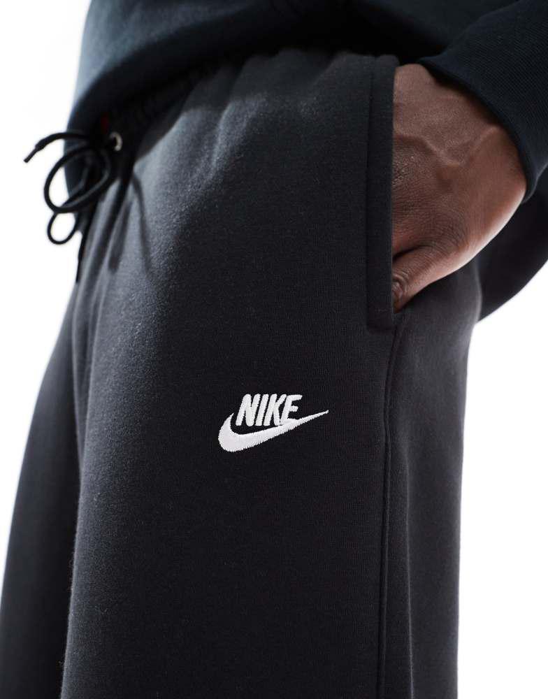 nike club fleece straight fit joggers