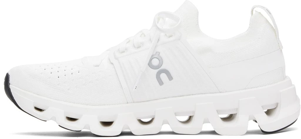 On White Cloudswift 4 Sneakers 3