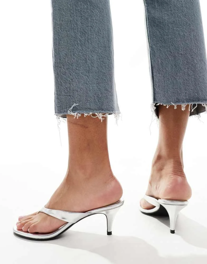 Mango Mango toe thong heeled sandal in silver 4