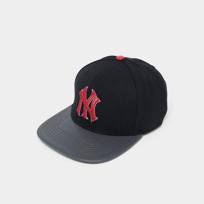 Pro Standard Pro Standard New York Yankees MLB Fright 2 Tone Snapback Hat 4