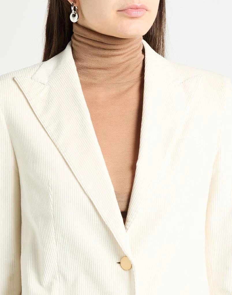 TAGLIATORE 02-05 Suits 
Sets 4