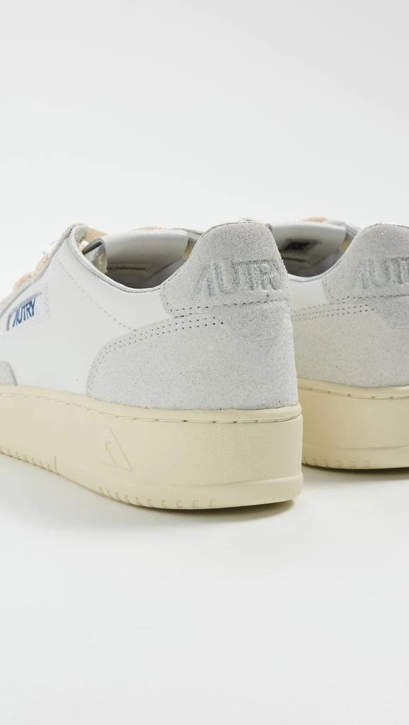 Autry Medalist Low Sneakers 3