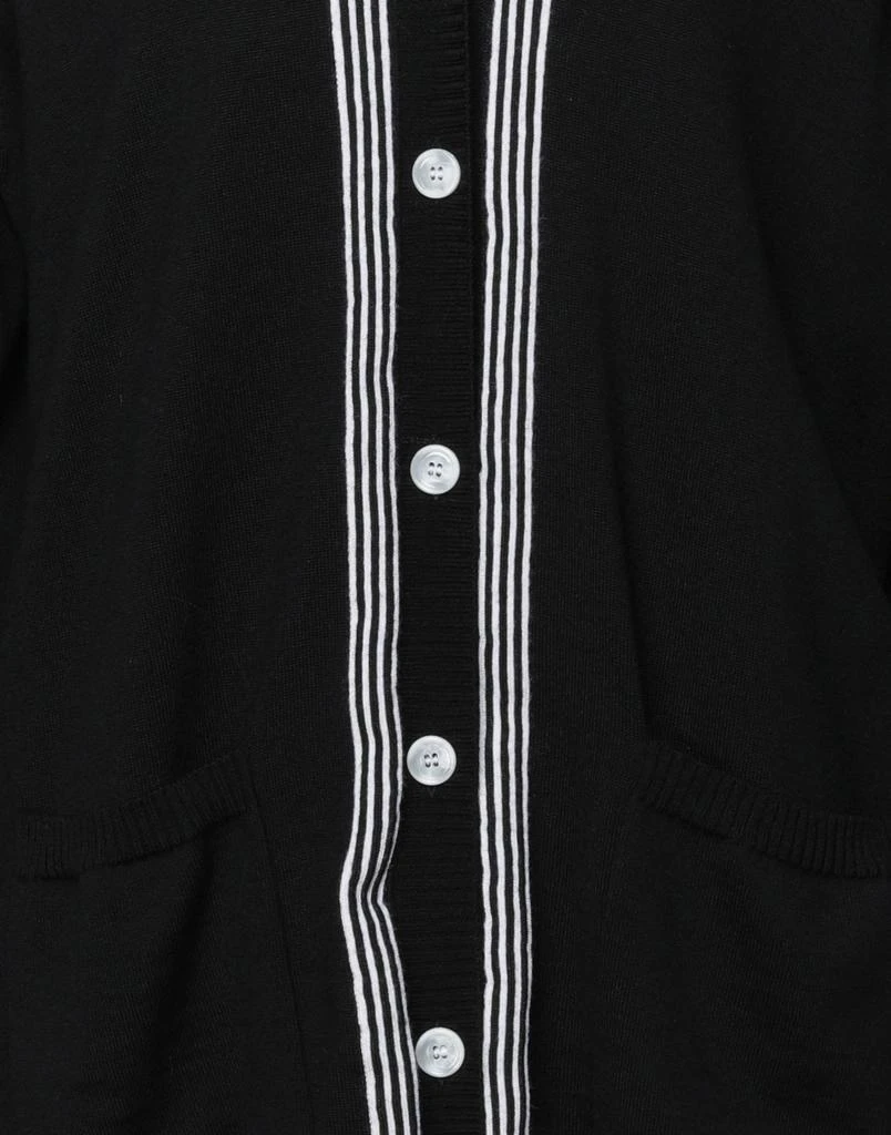 Burberry Cardigan 4
