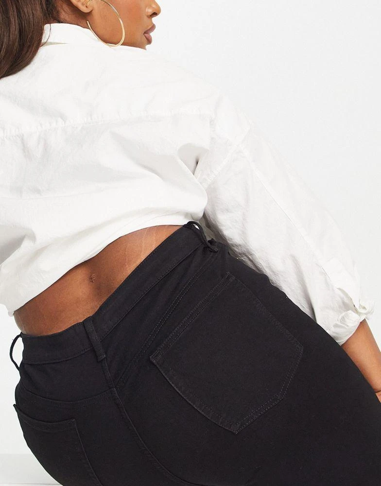 ASOS ASOS DESIGN Curve skinny jeans in black 3
