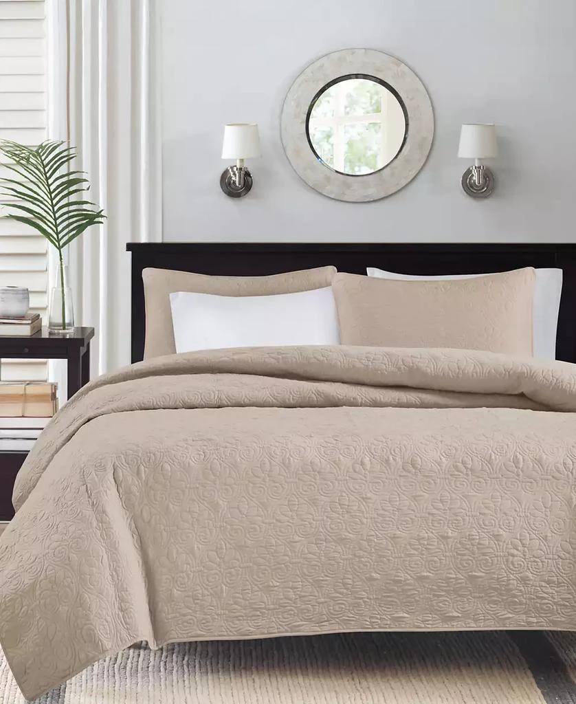 Macy's Quebec 2-Pc. Quilt Set 2
