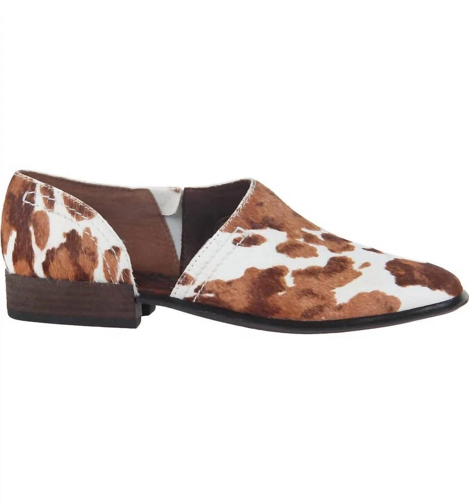OTBT Women's Coyote Shoes - Medium Width In Calf Print 2