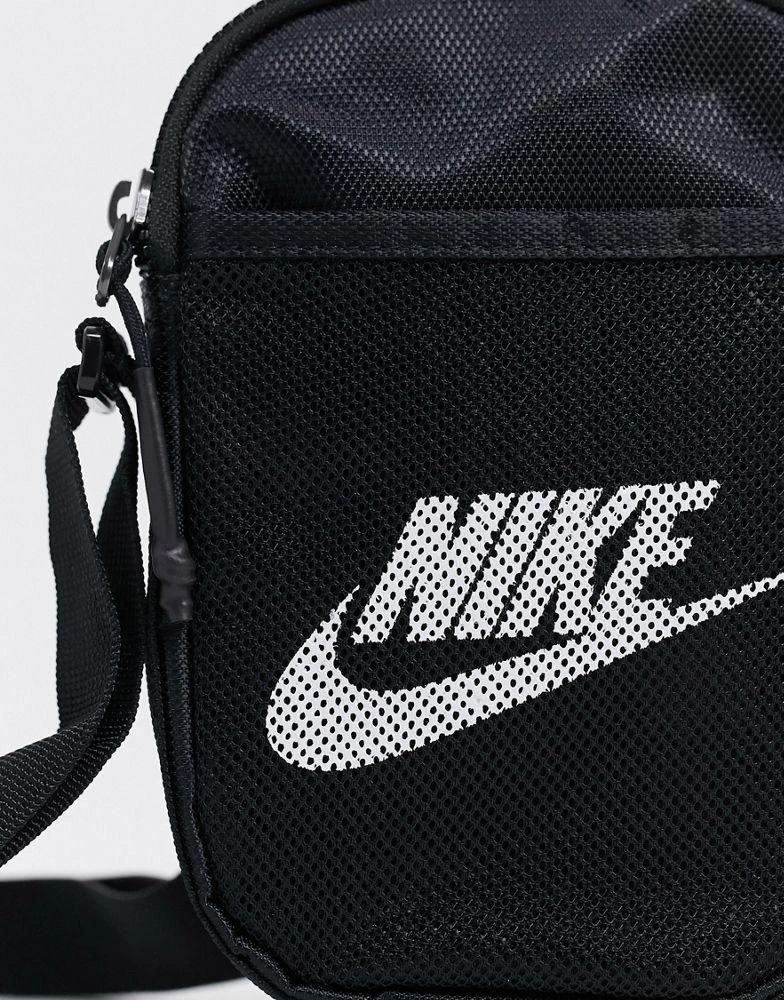 NIKE Nike heritage flight bag in black 3