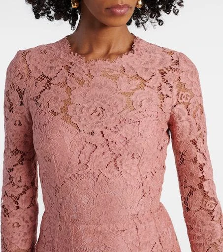 Dolce
Gabbana Lace midi dress 4