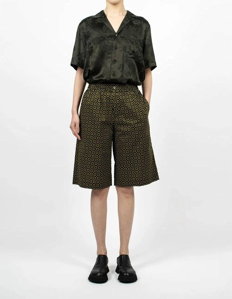 6397 6397 - Weekend short 2