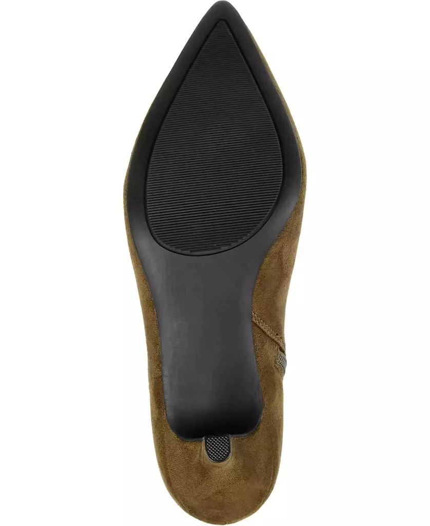 Journee Collection Women's Isobel Pointed Toe Booties 12