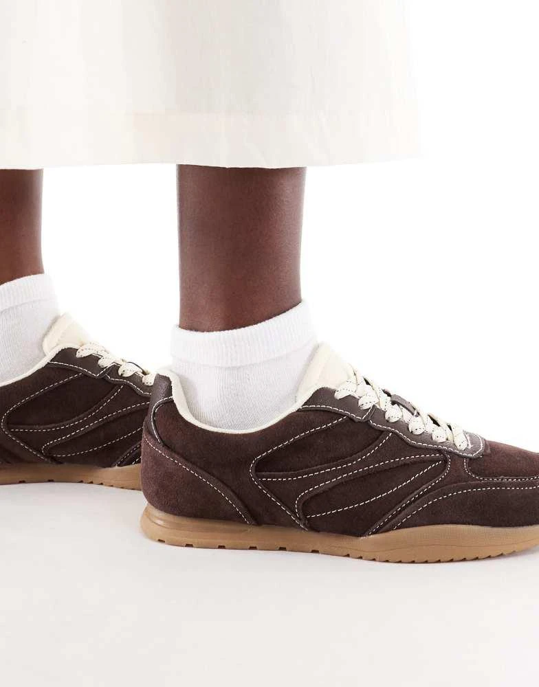 Stradivarius Stradivarius trainer in dark brown leather suede 5
