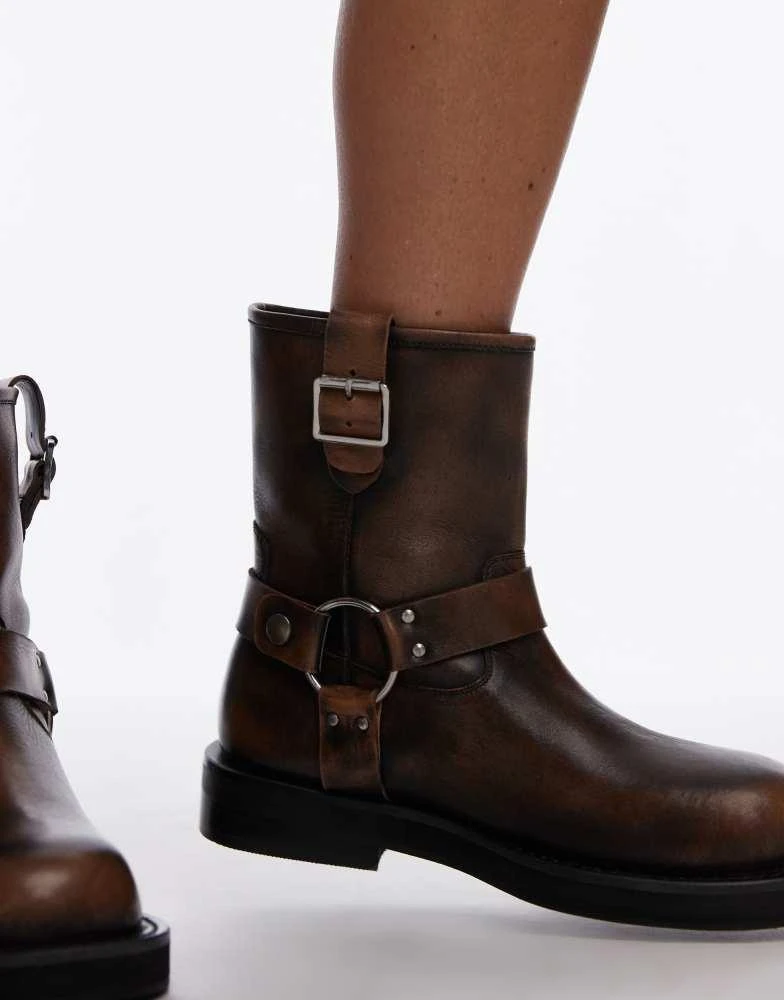 Topshop Topshop Lenny leather ankle boots with harness detail in distressed brown 3